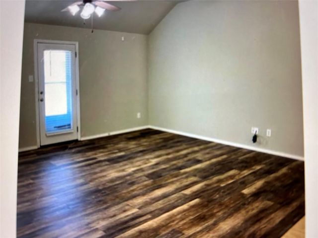 211 Animas DR, Georgetown, TX 78626