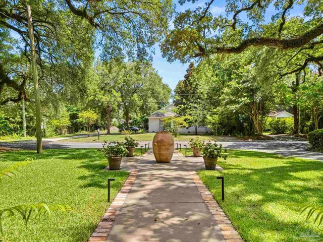 1014 E Mallory St, Pensacola, FL 32503
