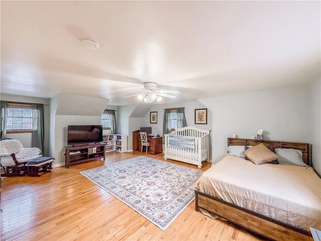 3921 Edge Rd, Brentwood, PA 15227