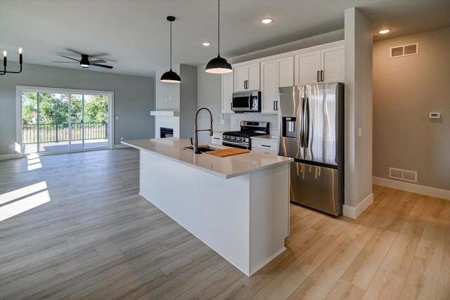 2965 Blue Grass Drive, Stoughton, WI 53589