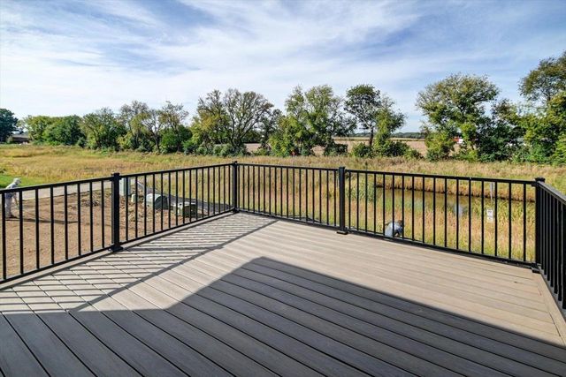 2965 Blue Grass Drive, Stoughton, WI 53589