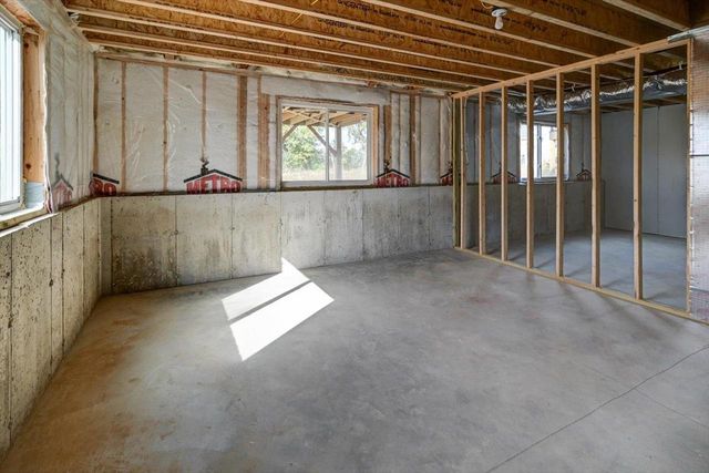 2965 Blue Grass Drive, Stoughton, WI 53589