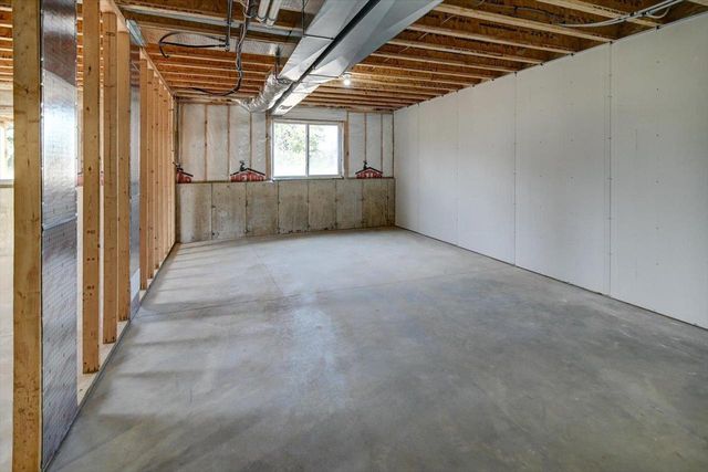 2965 Blue Grass Drive, Stoughton, WI 53589