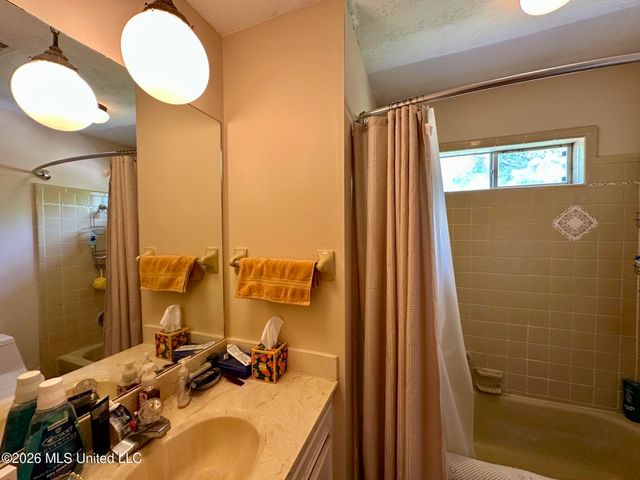 1501 Rosemont Drive, Clinton, MS 39056