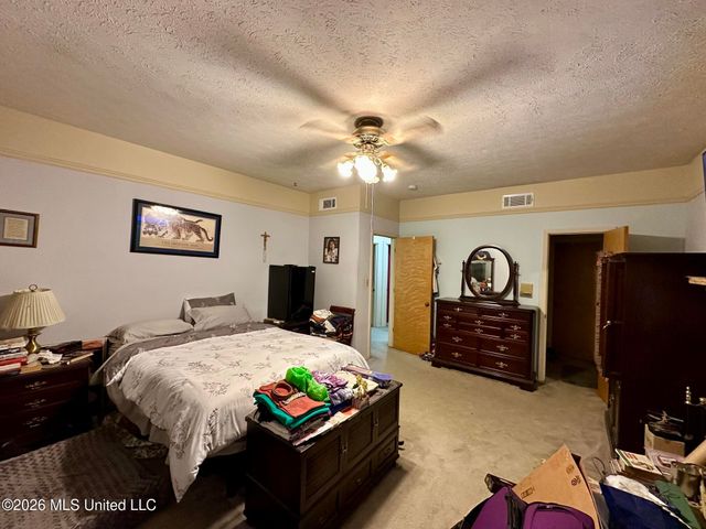 1501 Rosemont Drive, Clinton, MS 39056