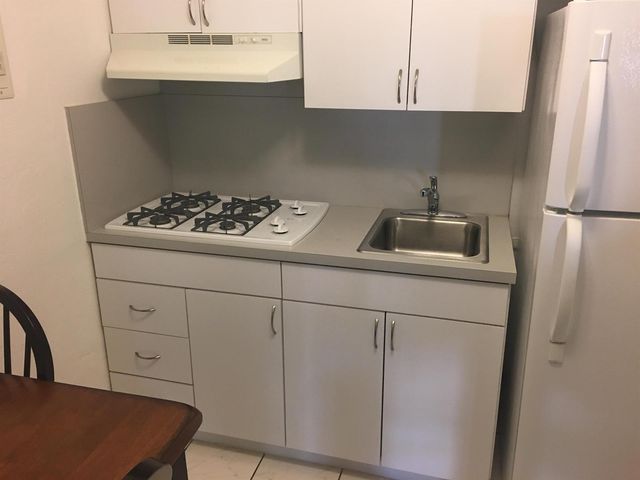 1743 RODMAN Street, Hollywood, FL 33020