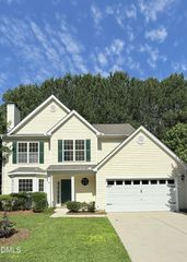 418 Bergen Avenue, Apex, NC 27502