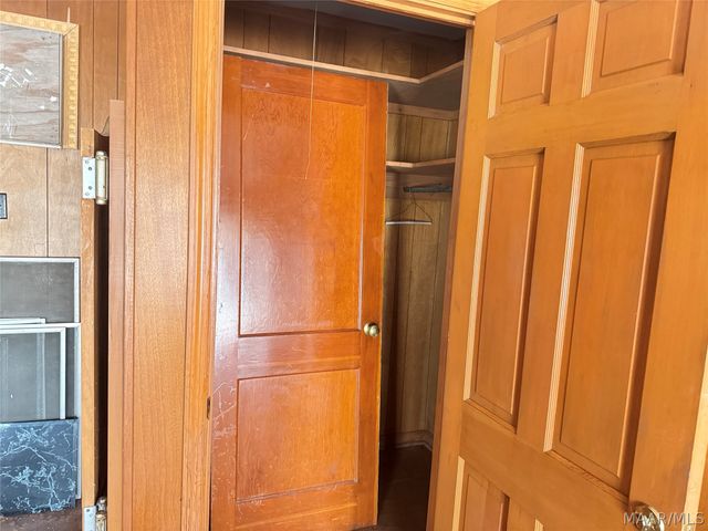 2721 S Colonial Drive, Montgomery, AL 36111