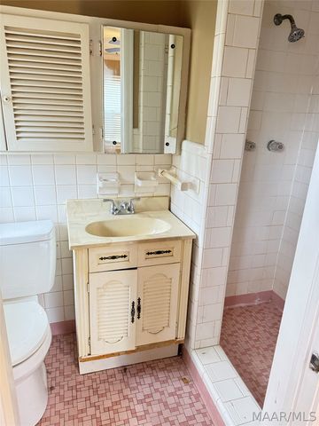 2721 S Colonial Drive, Montgomery, AL 36111