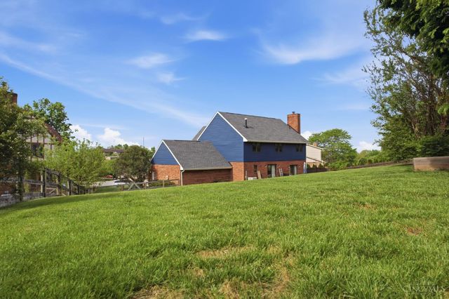 6064 Indian Trail, West Chester, OH 45069