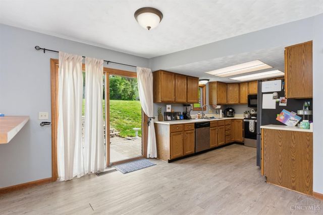6064 Indian Trail, West Chester, OH 45069