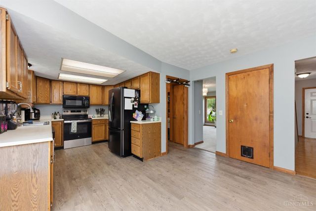 6064 Indian Trail, West Chester, OH 45069