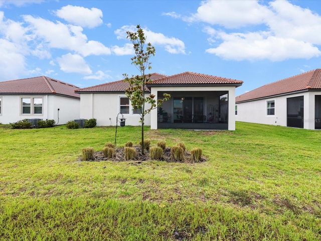 17127 HOLLY WELL AVENUE, Wimauma, FL 33598