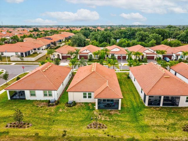 17127 HOLLY WELL AVENUE, Wimauma, FL 33598