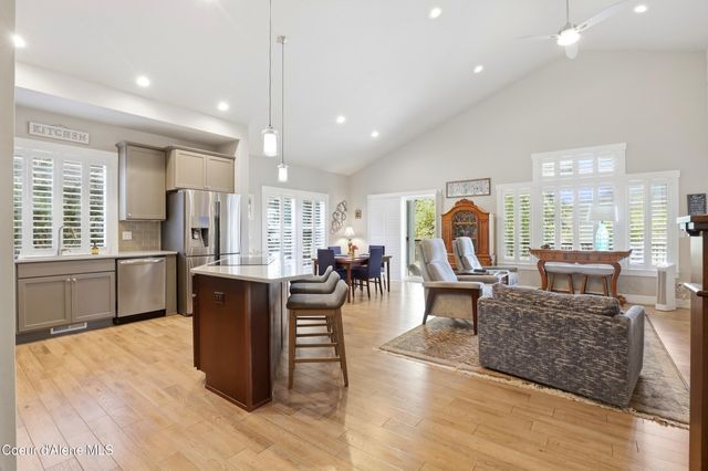 7049 Baudelaire DR, Coeur D'alene, ID 83815