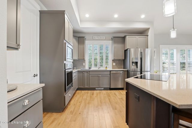 7049 Baudelaire DR, Coeur D'alene, ID 83815