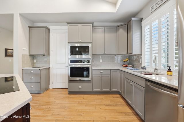 7049 Baudelaire DR, Coeur D'alene, ID 83815