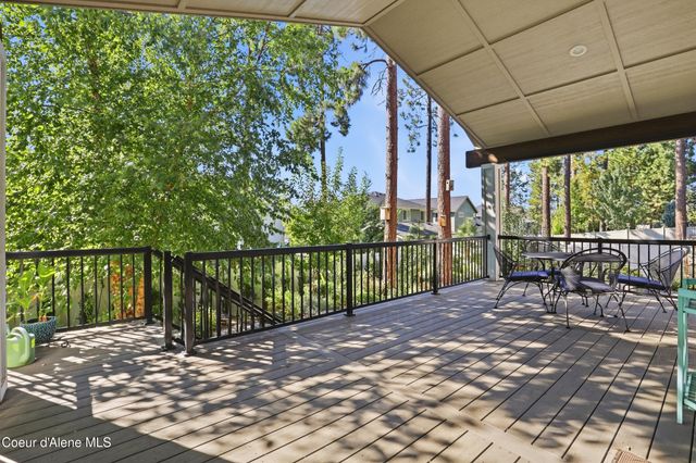 7049 Baudelaire DR, Coeur D'alene, ID 83815