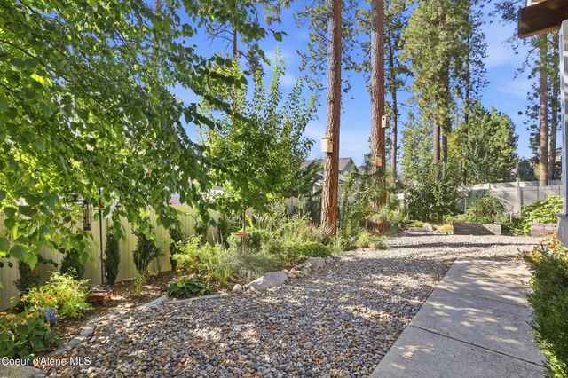7049 Baudelaire DR, Coeur D'alene, ID 83815