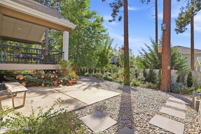 7049 Baudelaire DR, Coeur D'alene, ID 83815