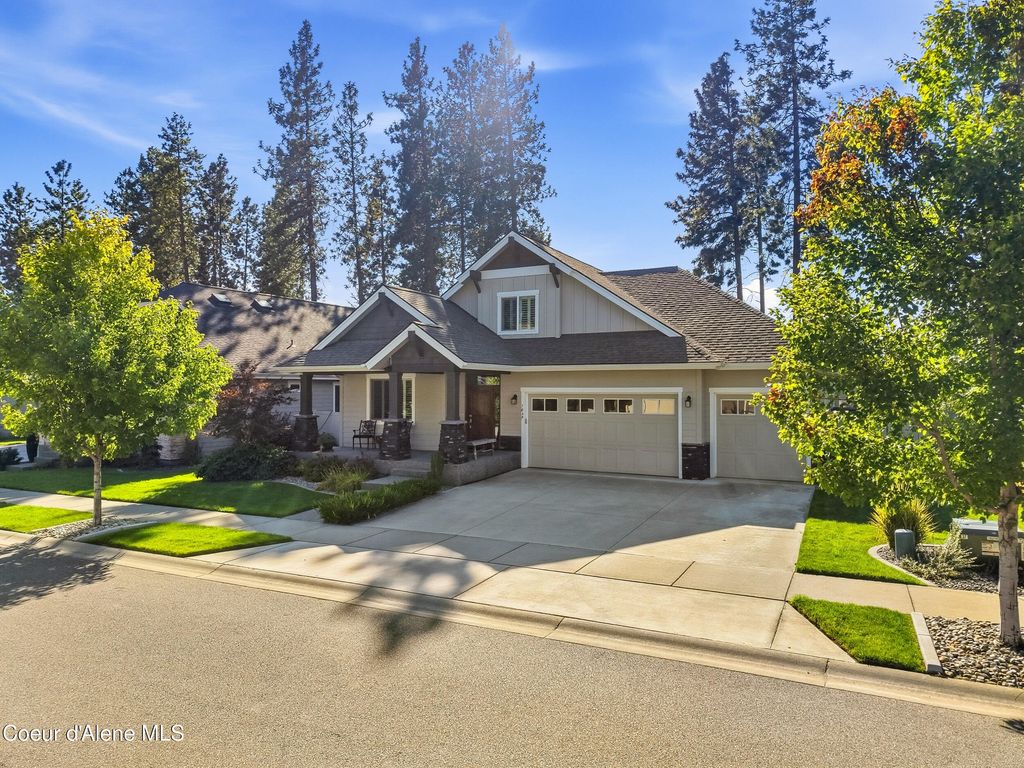 7049 Baudelaire DR, Coeur d'Alene, ID 83815 photo 2