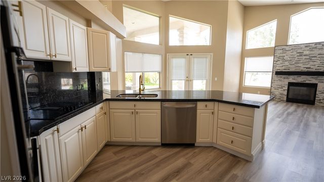 3930 West Ford Avenue, Las Vegas, NV 89139