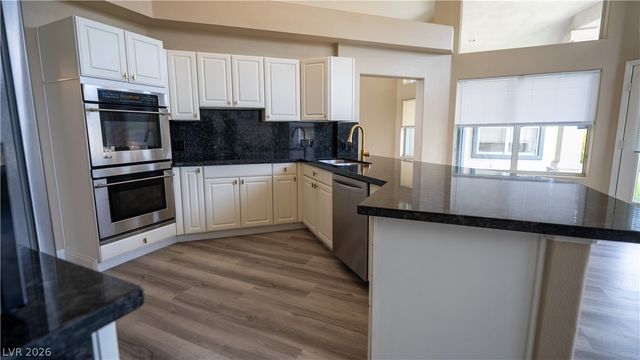 3930 West Ford Avenue, Las Vegas, NV 89139