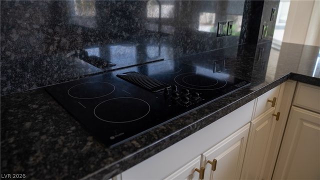 3930 West Ford Avenue, Las Vegas, NV 89139