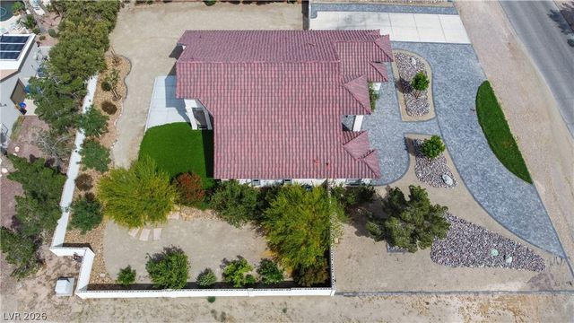 3930 West Ford Avenue, Las Vegas, NV 89139