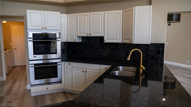 3930 West Ford Avenue, Las Vegas, NV 89139