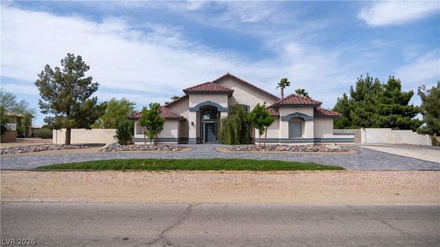 3930 West Ford Avenue, Las Vegas, NV 89139
