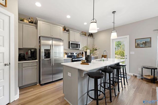 44 Oak Ridge Place, Cherokee Ridge, AL 35175