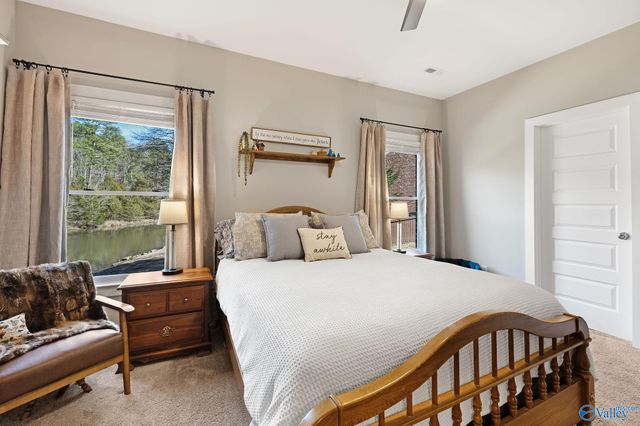 44 Oak Ridge Place, Cherokee Ridge, AL 35175