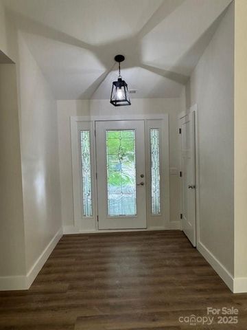 117 N River Glen Drive, Morganton, NC 28655