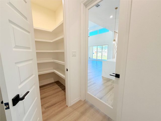 304 Road 6614, Dayton, TX 77535