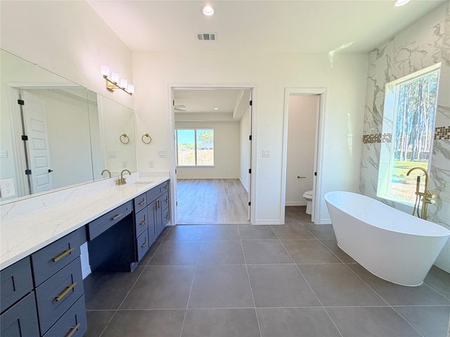 304 Road 6614, Dayton, TX 77535