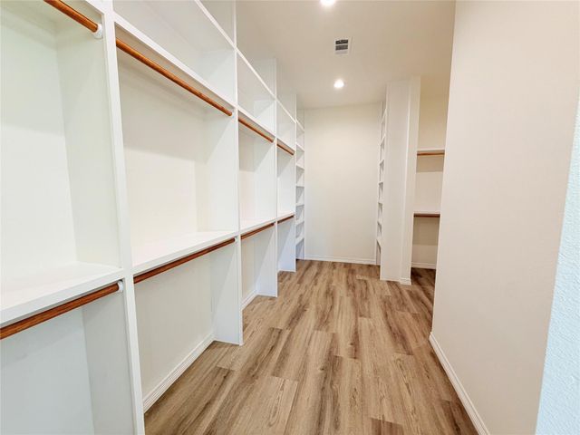 304 Road 6614, Dayton, TX 77535