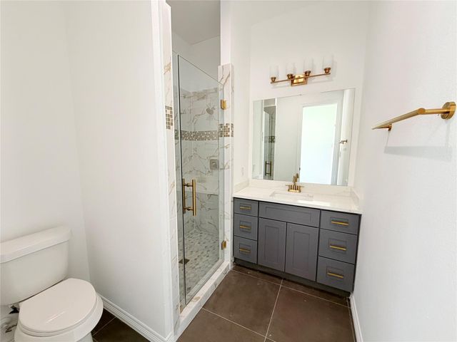 304 Road 6614, Dayton, TX 77535