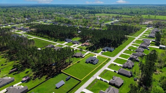 304 Road 6614, Dayton, TX 77535