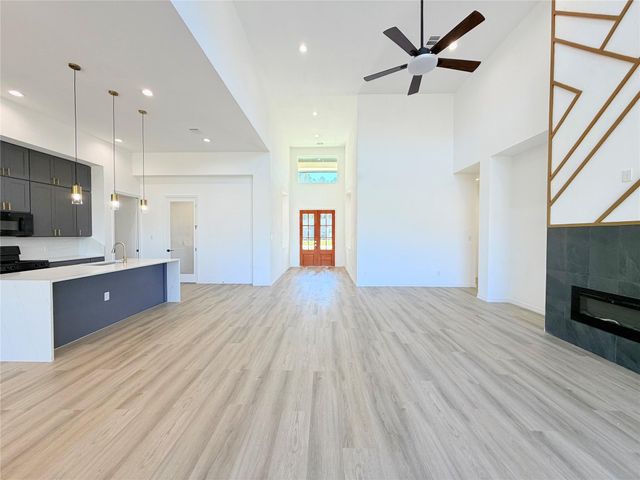 304 Road 6614, Dayton, TX 77535