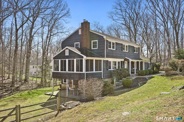 33 Pinnacle Rock Road, Stamford, CT 06903