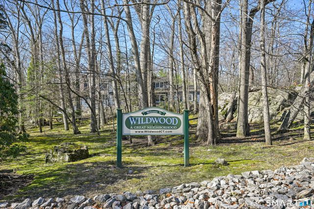 33 Pinnacle Rock Road, Stamford, CT 06903