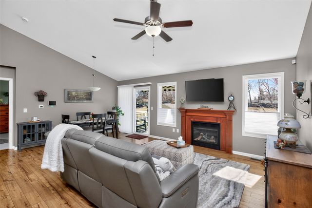 4629 E Valdez Drive, Des Moines, IA 50317