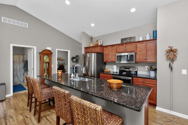 4629 E Valdez Drive, Des Moines, IA 50317