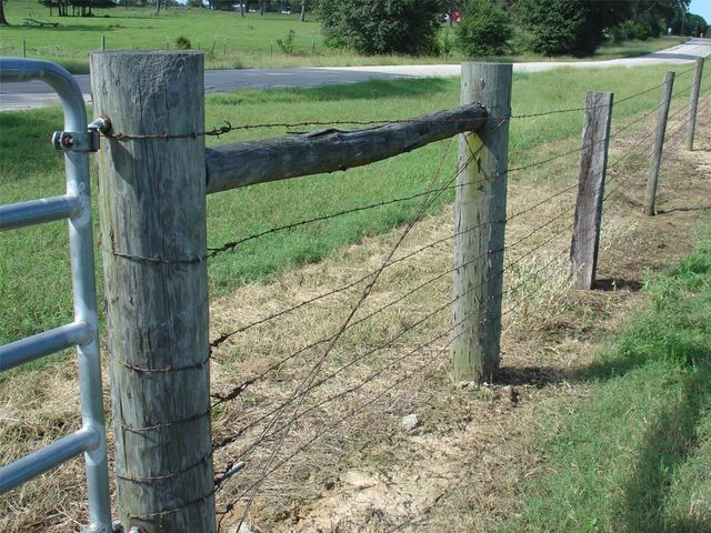 53681 Us 290 Highway, Hempstead, TX 77445