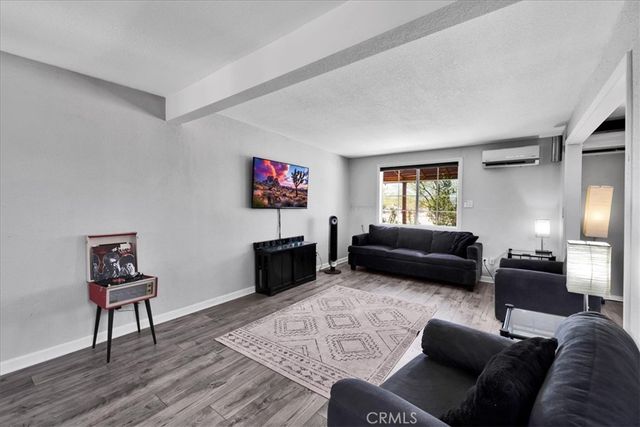 3633 Bluegrass, 29 Palms, CA 92277