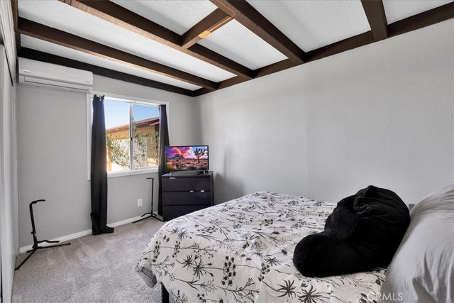 3633 Bluegrass, 29 Palms, CA 92277