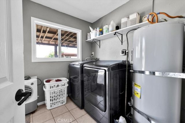 3633 Bluegrass, 29 Palms, CA 92277