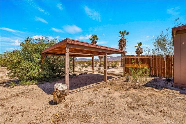 3633 Bluegrass, 29 Palms, CA 92277