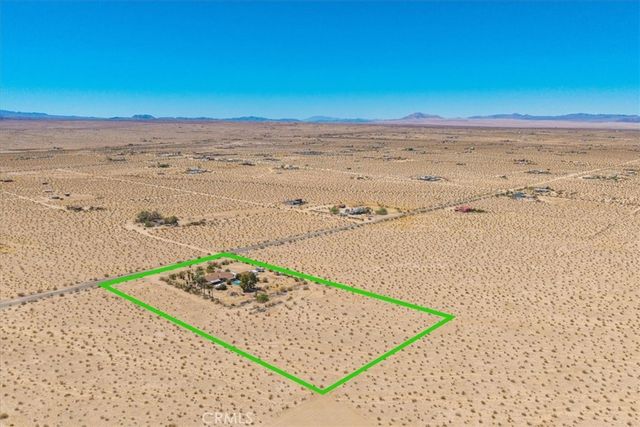 3633 Bluegrass, 29 Palms, CA 92277
